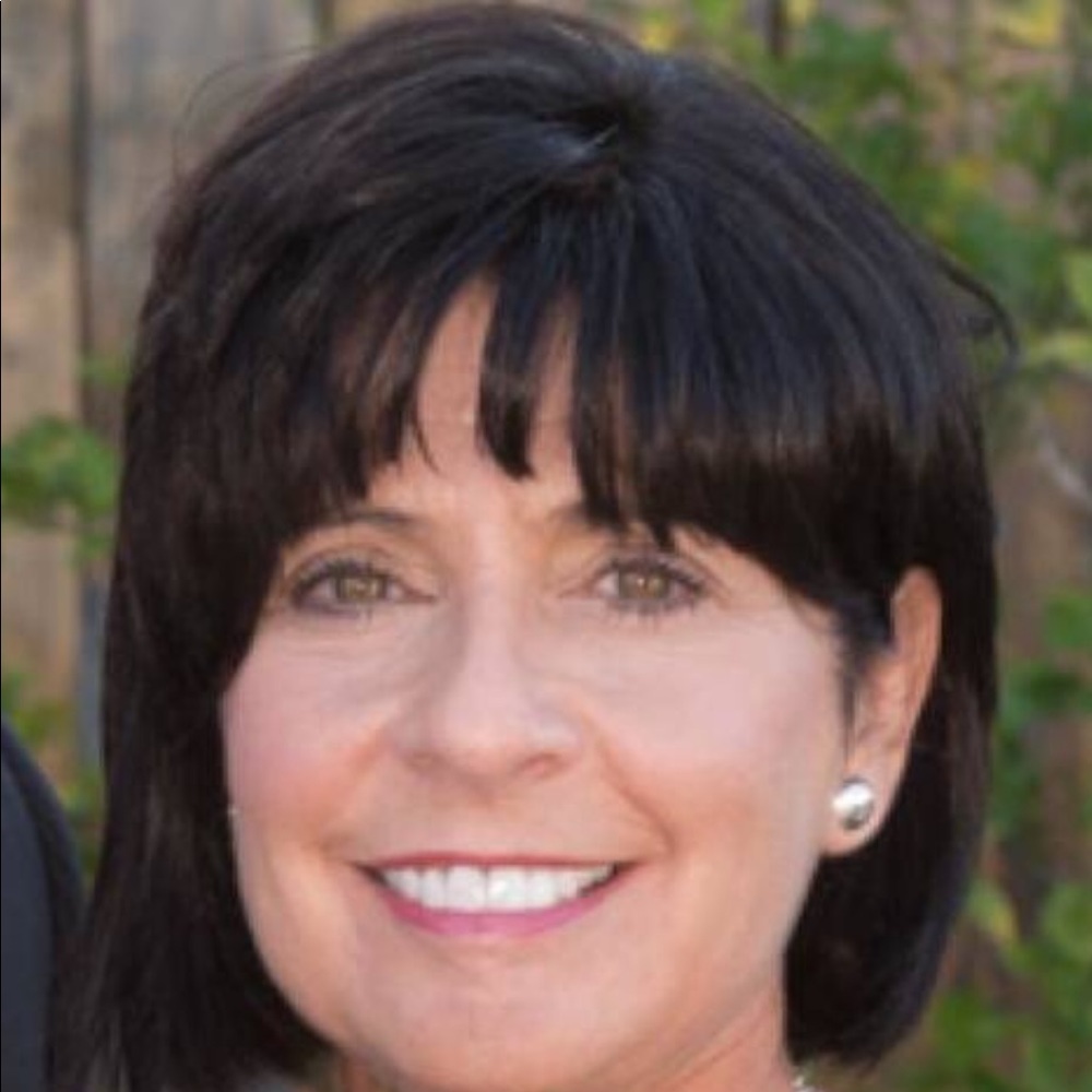 Meet your Posher, Deb
